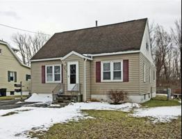 featured image of 213 Garden City Dr