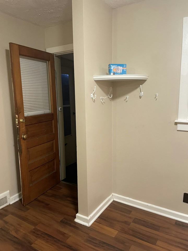 213 Garden City Drive, Unit 1 (3BR) - Photo 2 of 25