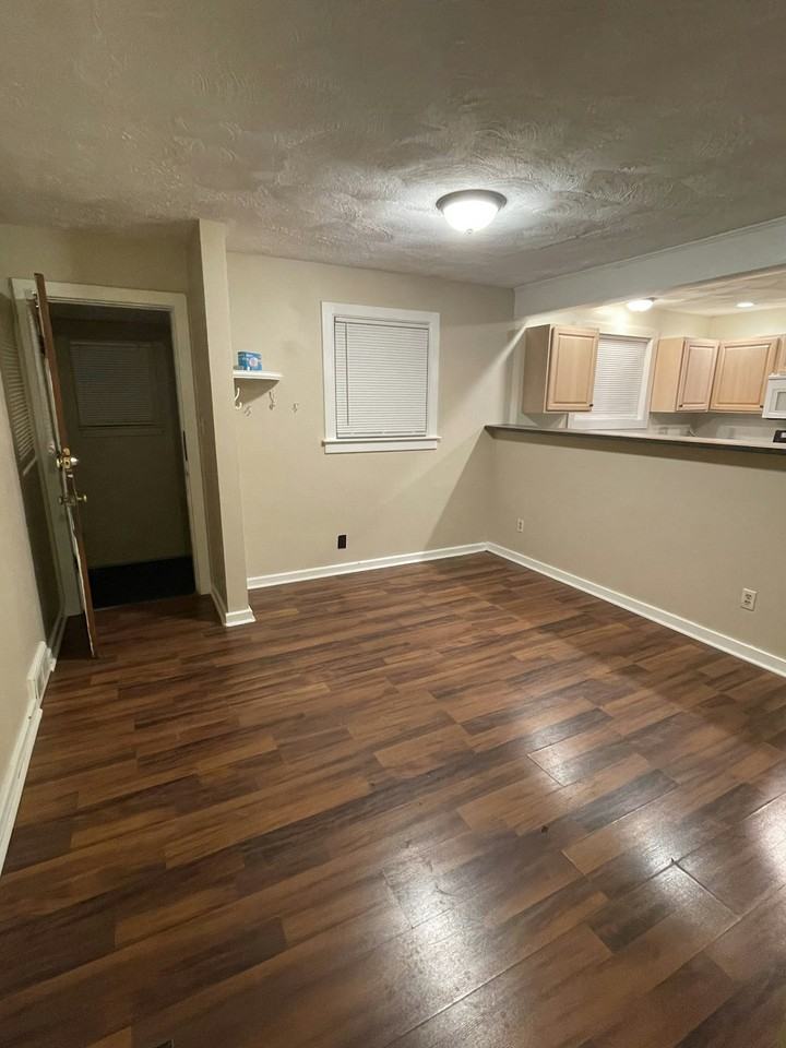 213 Garden City Drive, Unit 1 (3BR) - Photo 3 of 25