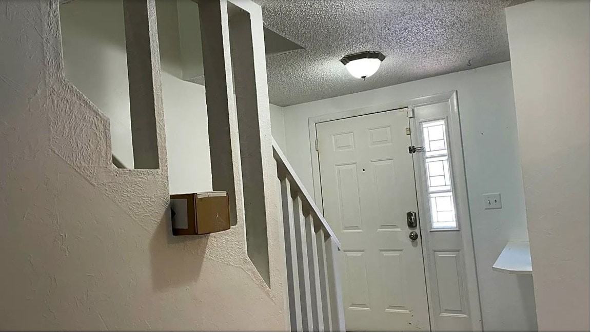 2121 Point Hollow Ct., Unit 1 - Photo 6 of 10