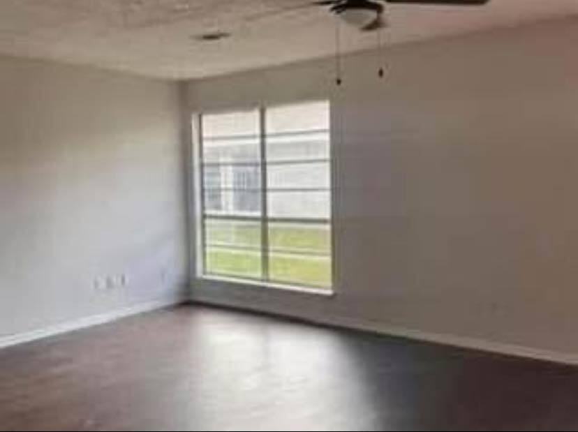 Village Park Apartments - Photo 4 of 4