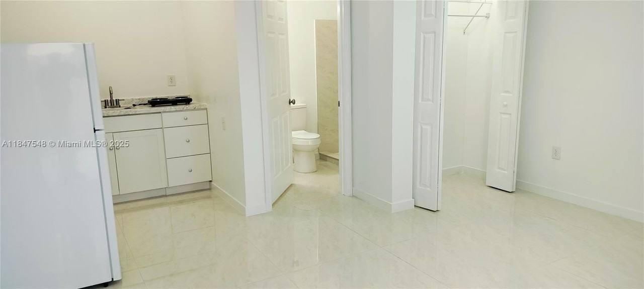 14552 Sw 158th Ct #01 - Photo 6 of 20