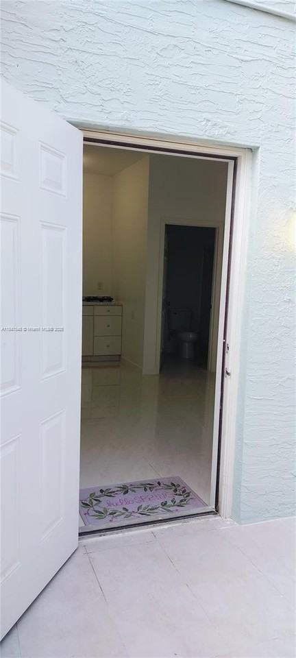 14552 Sw 158th Ct #01 - Photo 4 of 20