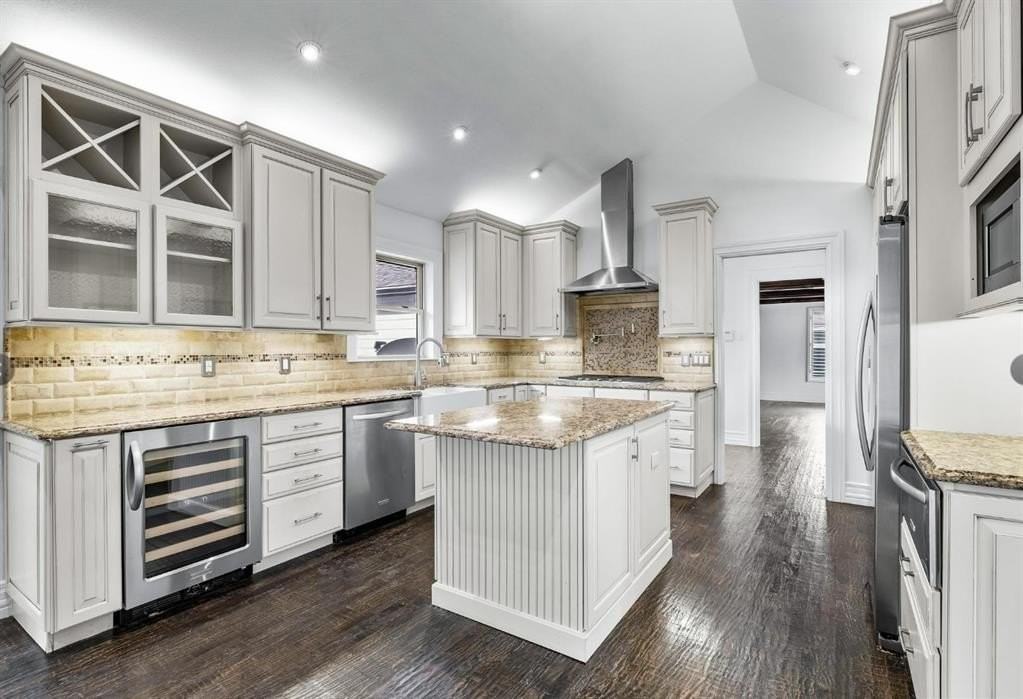 5610 Forest Ln - Photo 6 of 28