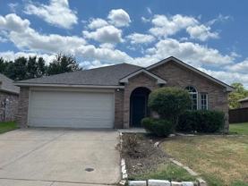 1136 Edgewater Dr - Photo 1 of 1