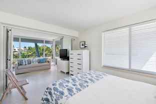 1221 Hillsboro Mile #25B - Photo 1 of 1