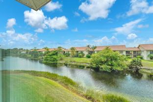 210 Lake Evelyn Dr - Photo 1 of 1