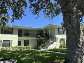 801 Sabal Ridge Cir #H - Photo 1 of 1