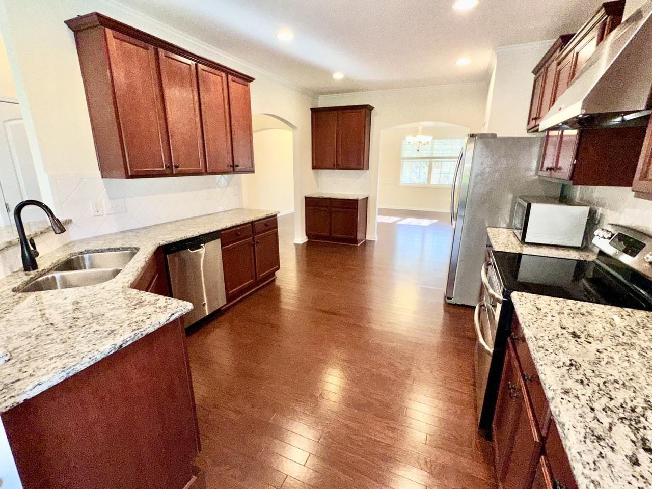 222 Strolling Way - Photo 7 of 20