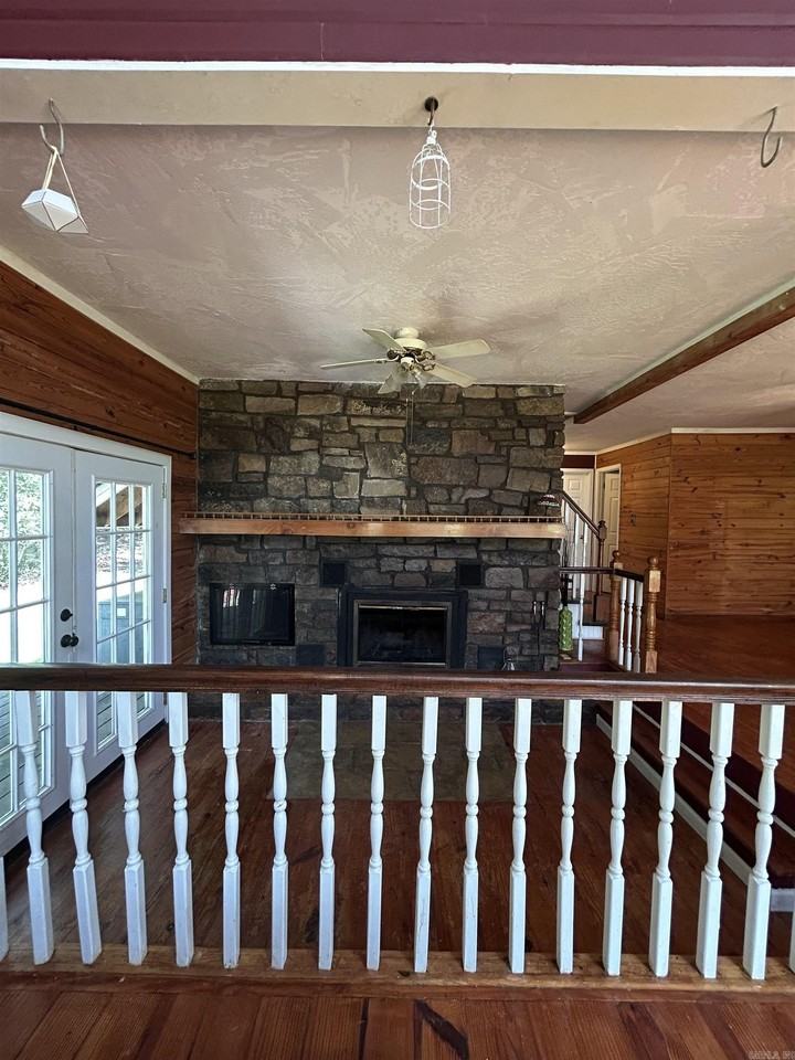 116 Pineapple Dr - Photo 7 of 26