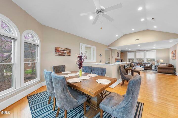 104 Sierra Dr - Photo 6 of 27