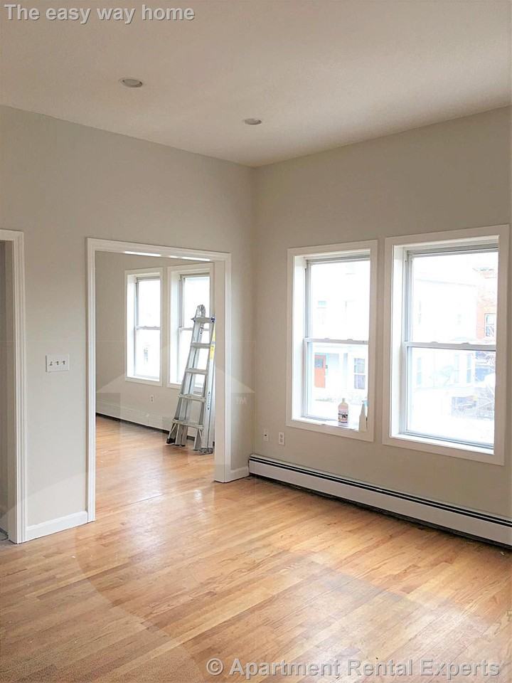 71 Cross St #2 - Photo 2 of 15