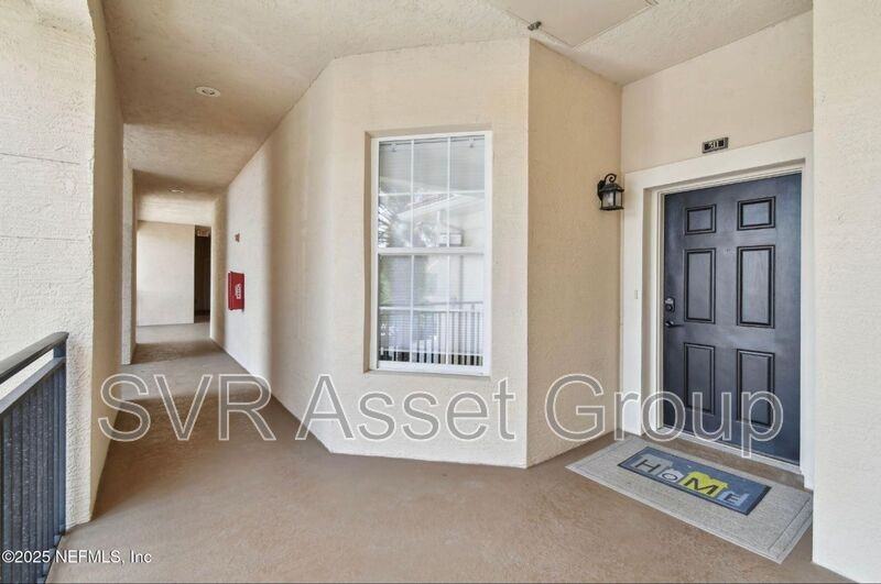 13846 Atlantic Blvd - Photo 3 of 48