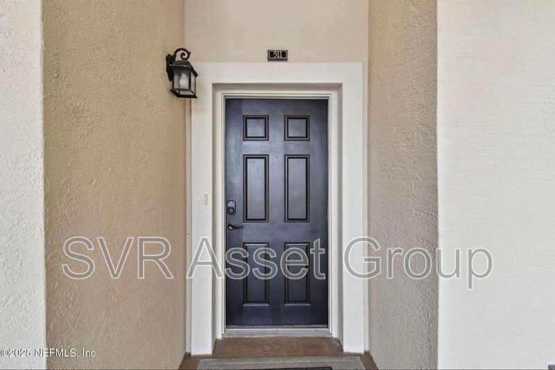 13846 Atlantic Blvd - Photo 4 of 48