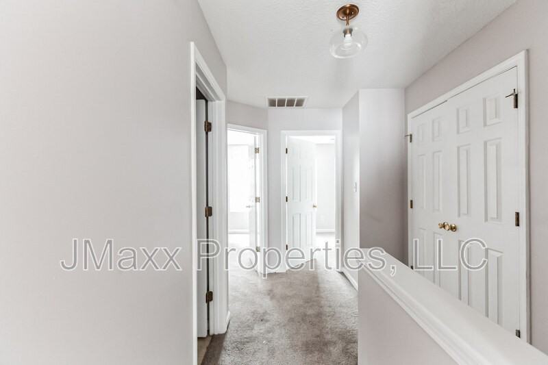 3690 Brookwood Blvd - Photo 6 of 15