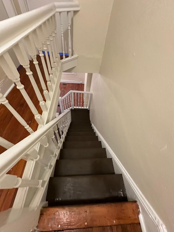 1221 N Frazier St - Photo 6 of 9