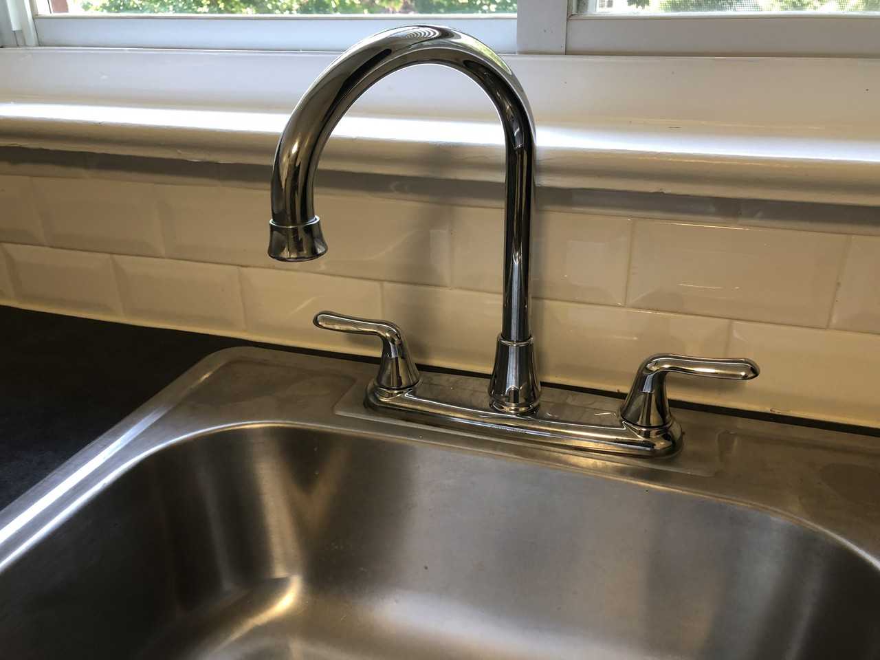 210 Broad Avenue #3B - Photo 7 of 23