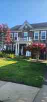 featured image of 10 Columbia Way