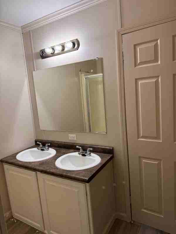 805 Topsy Rd ##33 - Photo 3 of 14