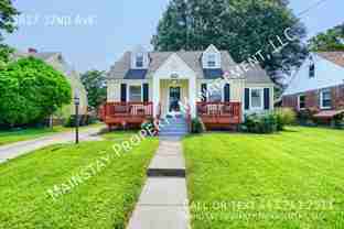 5817 32nd Ave - Photo 1 of 1
