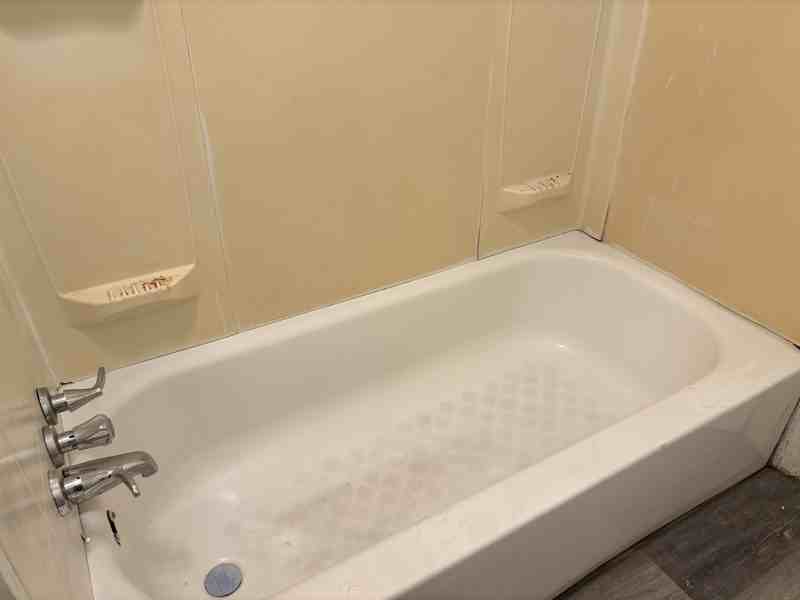 19144 Park Boulevard - Photo 2 of 9