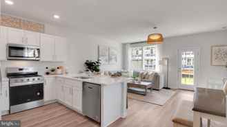 39 Whaler Ave - Photo 1 of 1