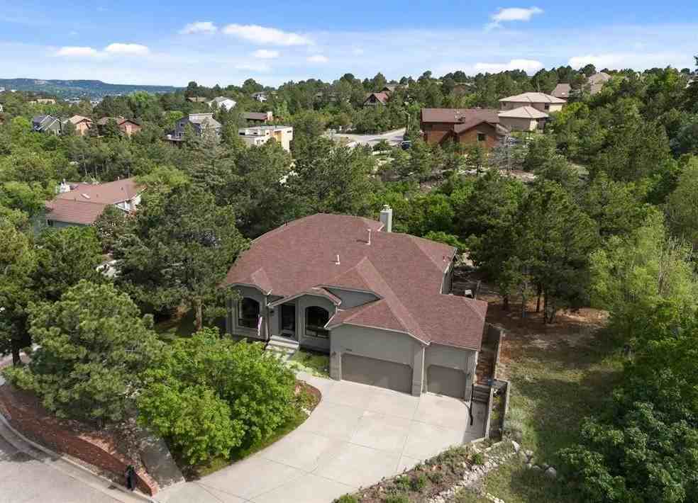 1205 Wentwood Dr #NA - Photo 3 of 31