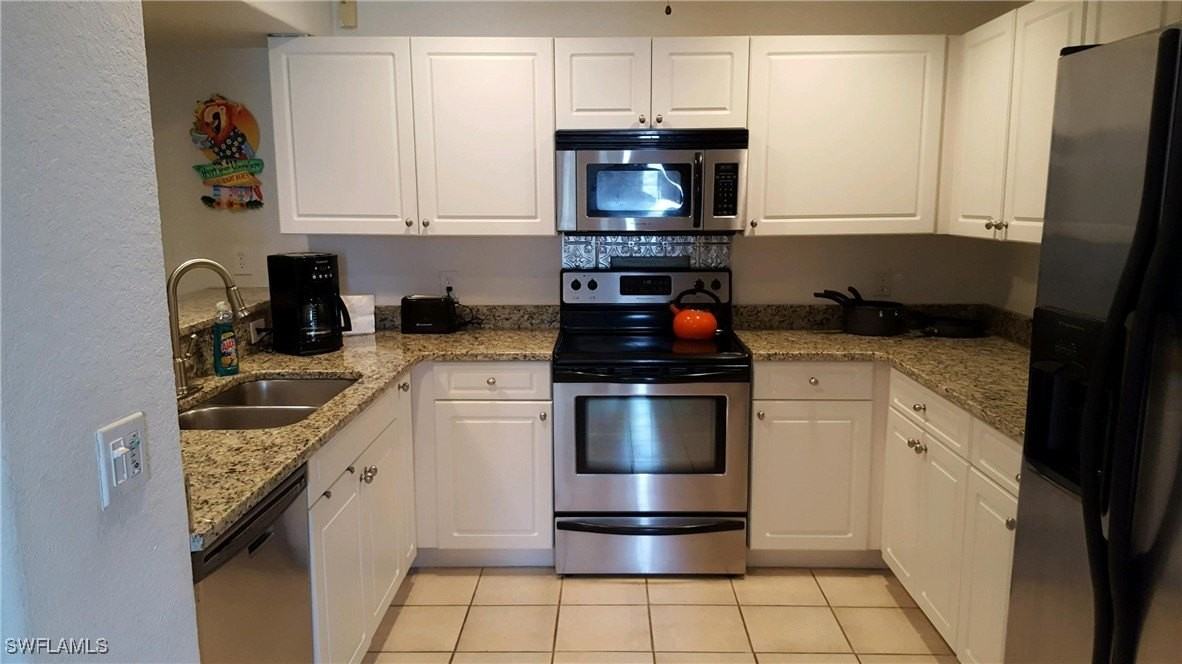 5410 Chiquita Blvd S Apt 202 #202 - Photo 6 of 25