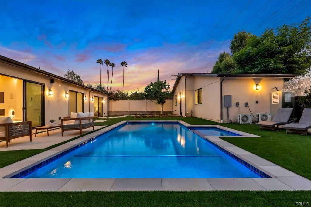 4801 Abbeyville Avenue - Photo 2 of 8