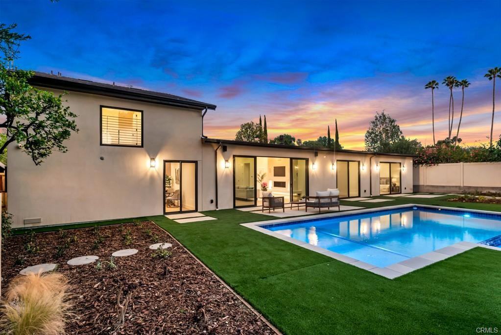 4801 Abbeyville Avenue - Photo 3 of 8