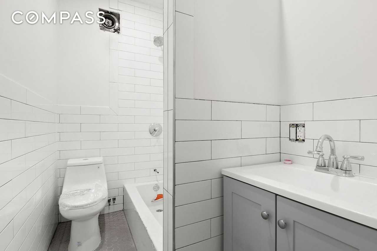 254 Cumberland Street #2 - Photo 6 of 7