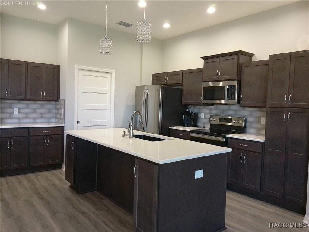 1381 N Spend A Buck Dr - Photo 7 of 33