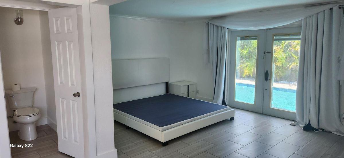 701 Ne 8th St - Photo 6 of 8