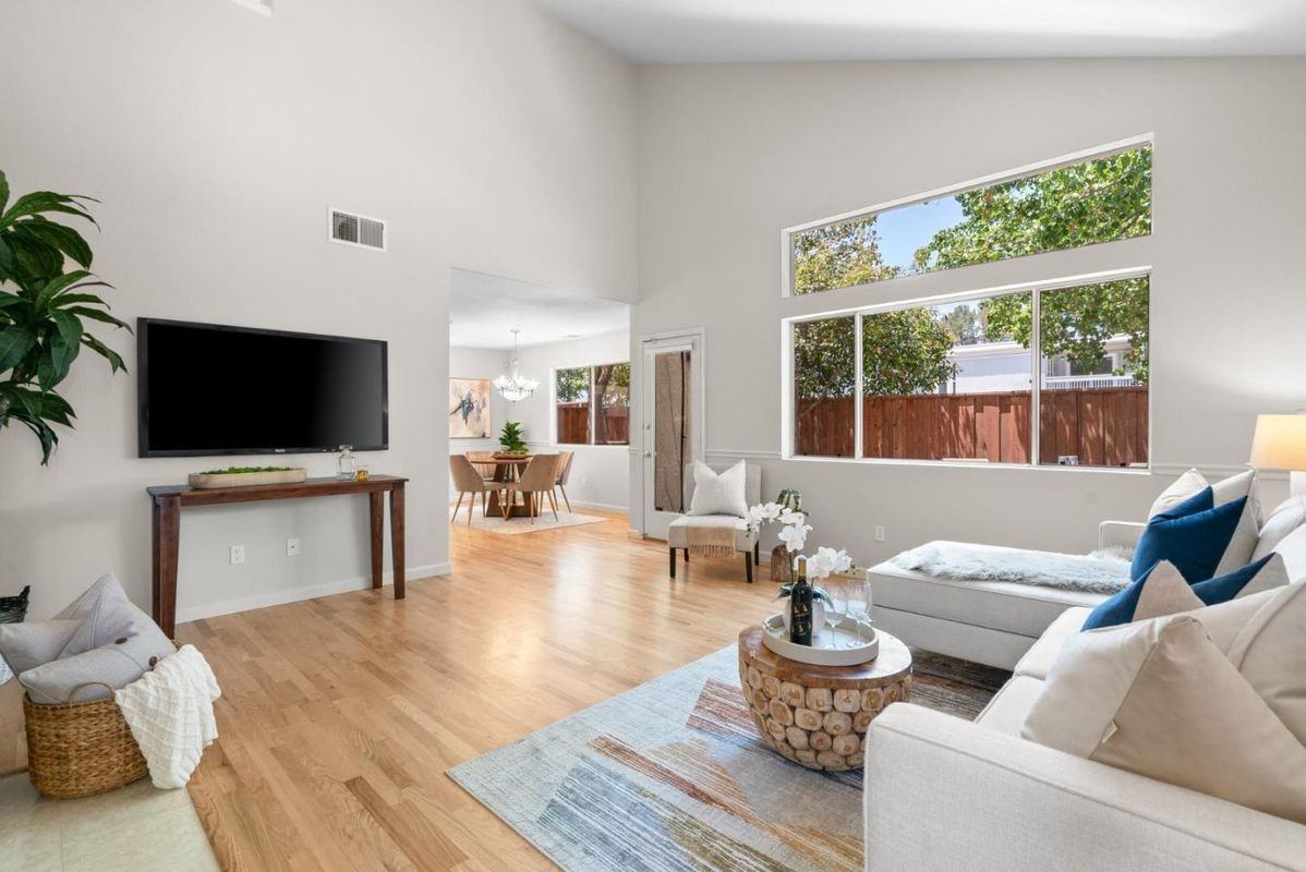 179 Foxglove Ln - Photo 2 of 11