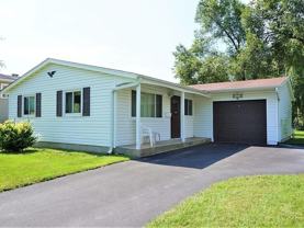 36526 N Edgewood Dr - Photo 1 of 1