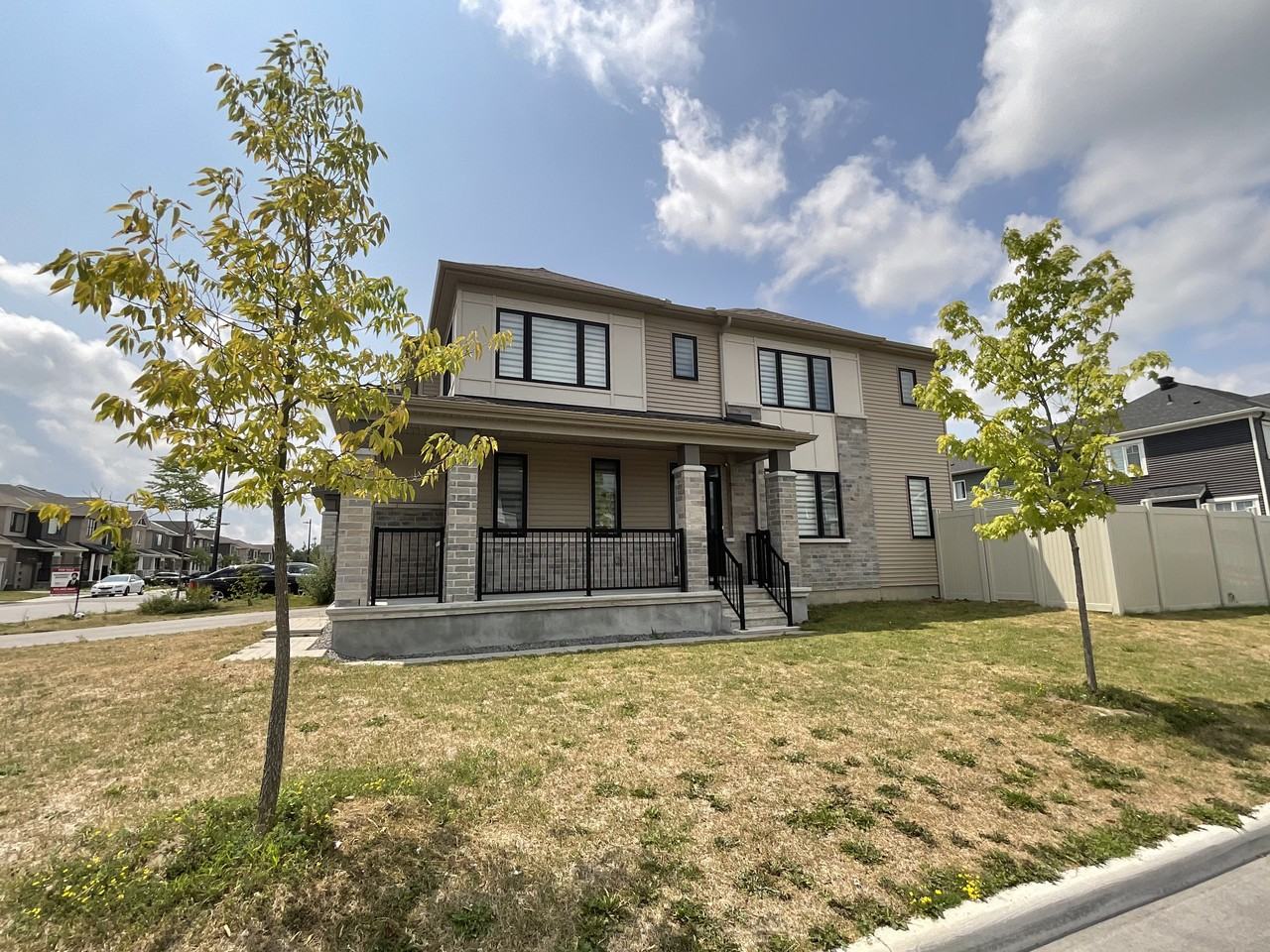 333 Crossway Terrace - Photo 3 of 27