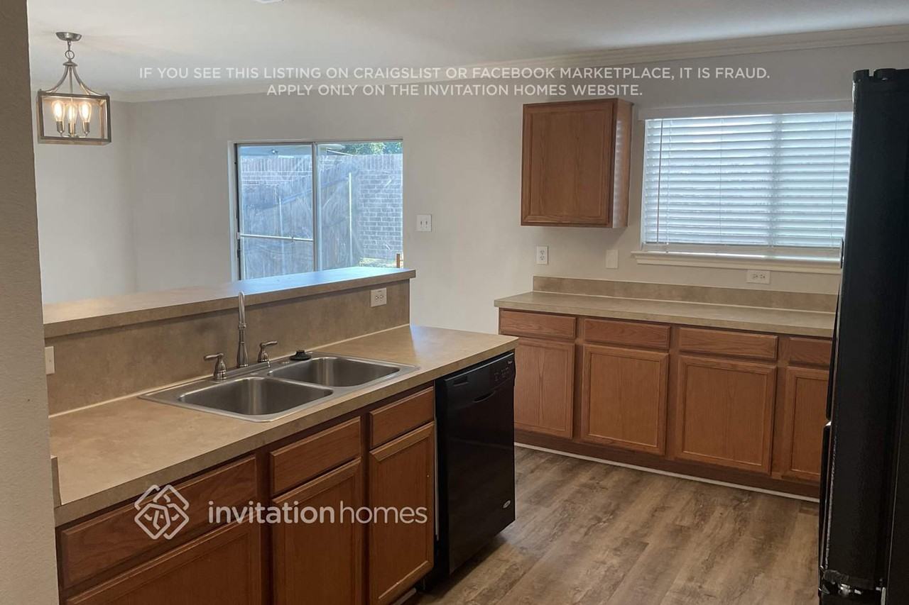 8620 Boswell Meadows Dr - Photo 6 of 18
