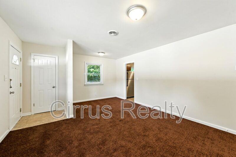 2113 Victoria Blvd - Photo 4 of 22