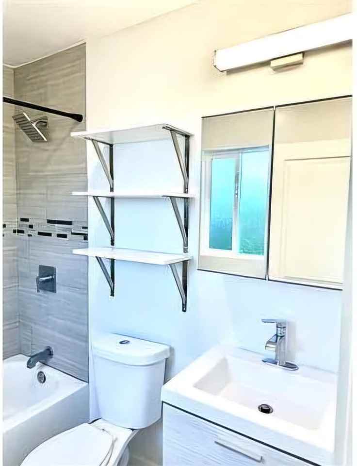 613 S Prairie Avenue - Photo 4 of 5