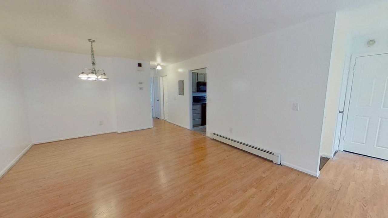 72 Chestnut St #6 - Photo 2 of 15