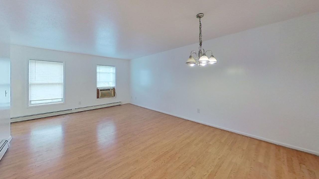 72 Chestnut St #6 - Photo 4 of 15