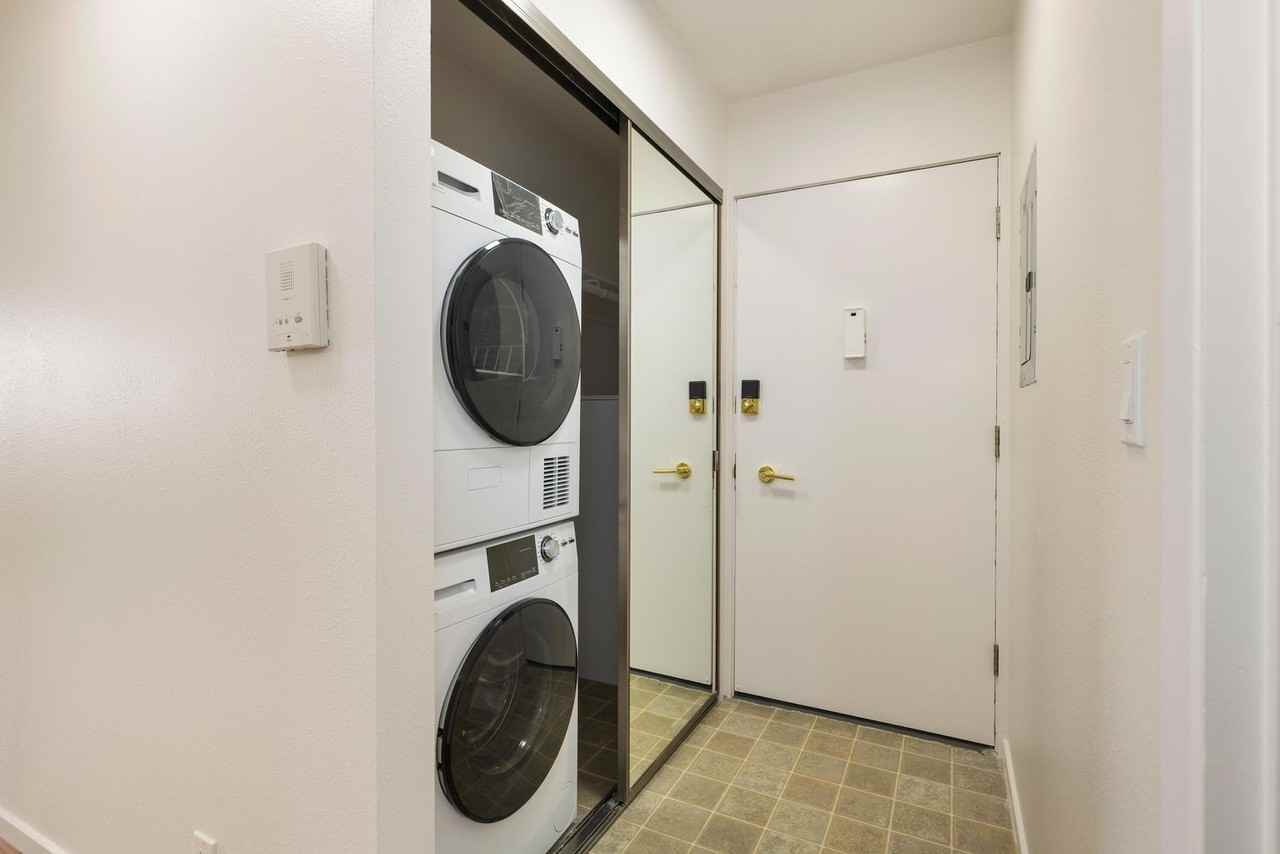 1000 1st Ave W - Photo 4 of 16