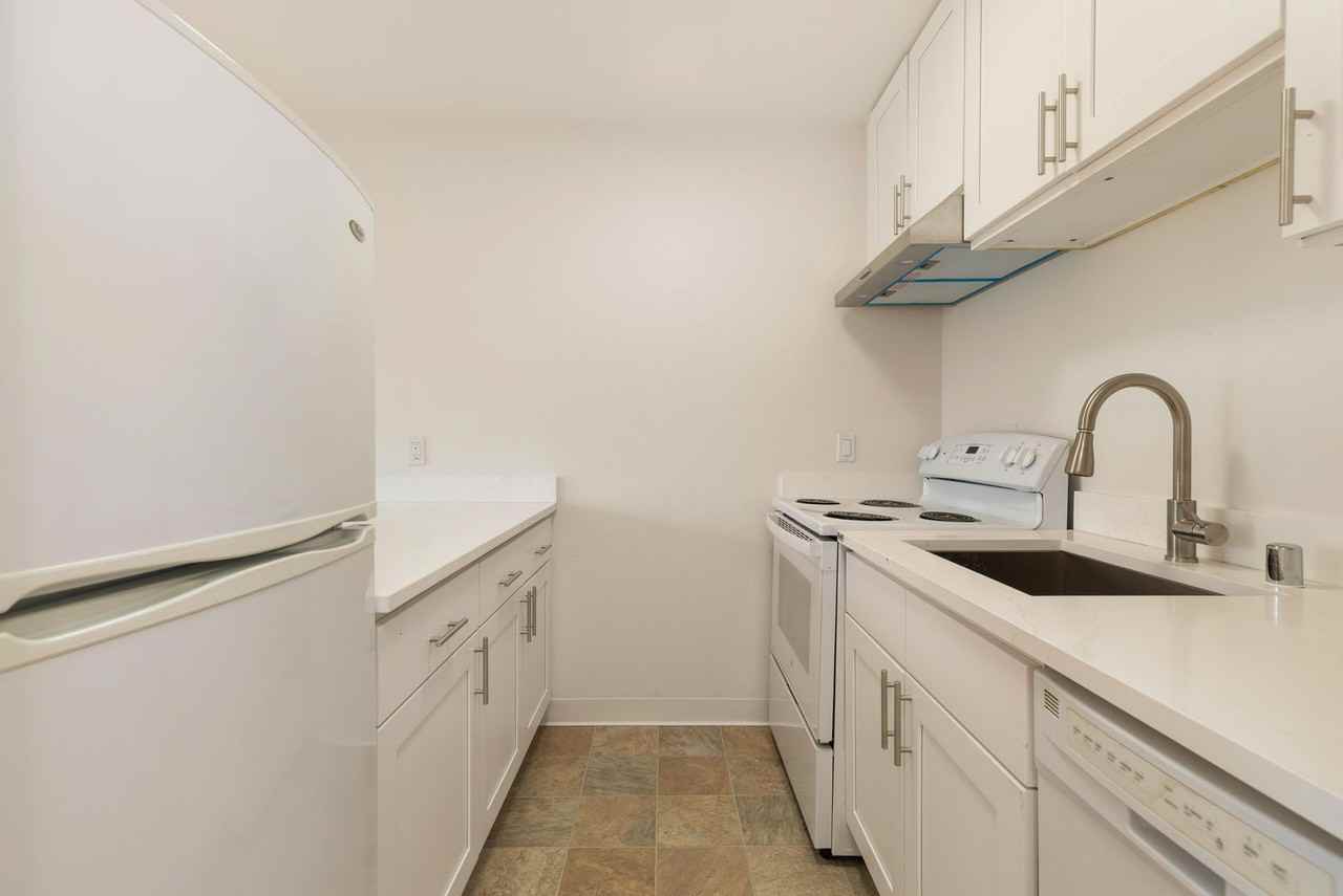 1000 1st Ave W - Photo 6 of 16