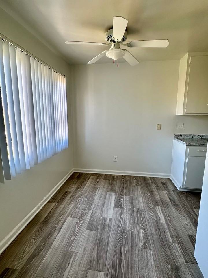 Loma Village Apartments - Photo 6 of 29