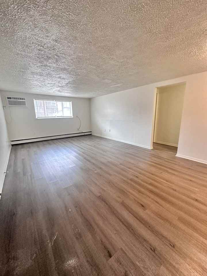 454 Market St #35 - Photo 4 of 11