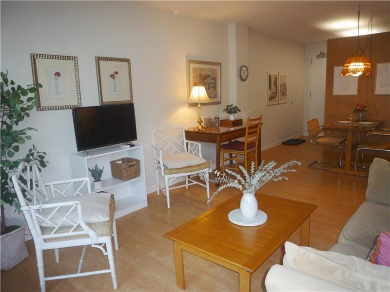 29 Concord Ave #603 - Photo 7 of 27