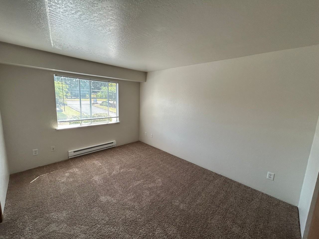 Westpark IV - Photo 6 of 9