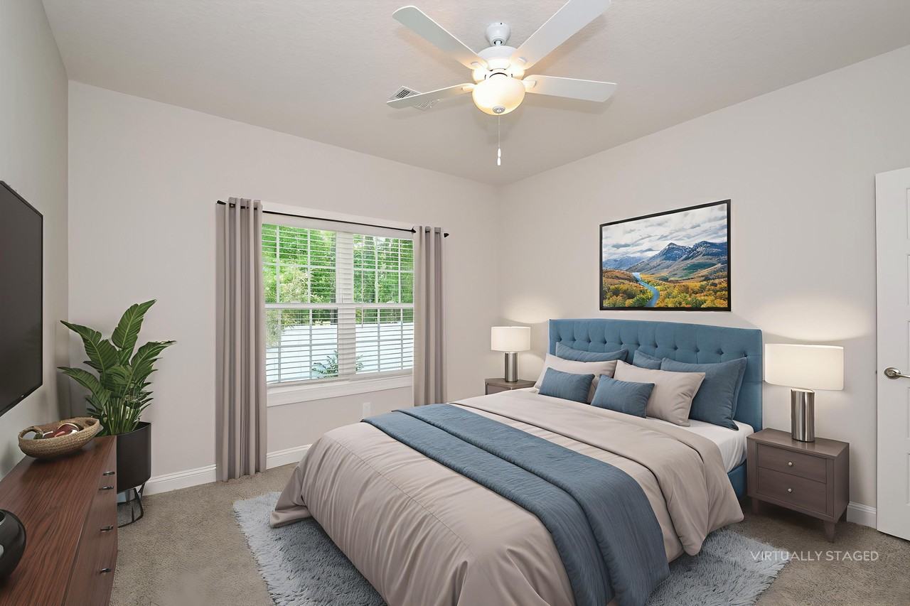 1110 Walker Point Way - Photo 5 of 45