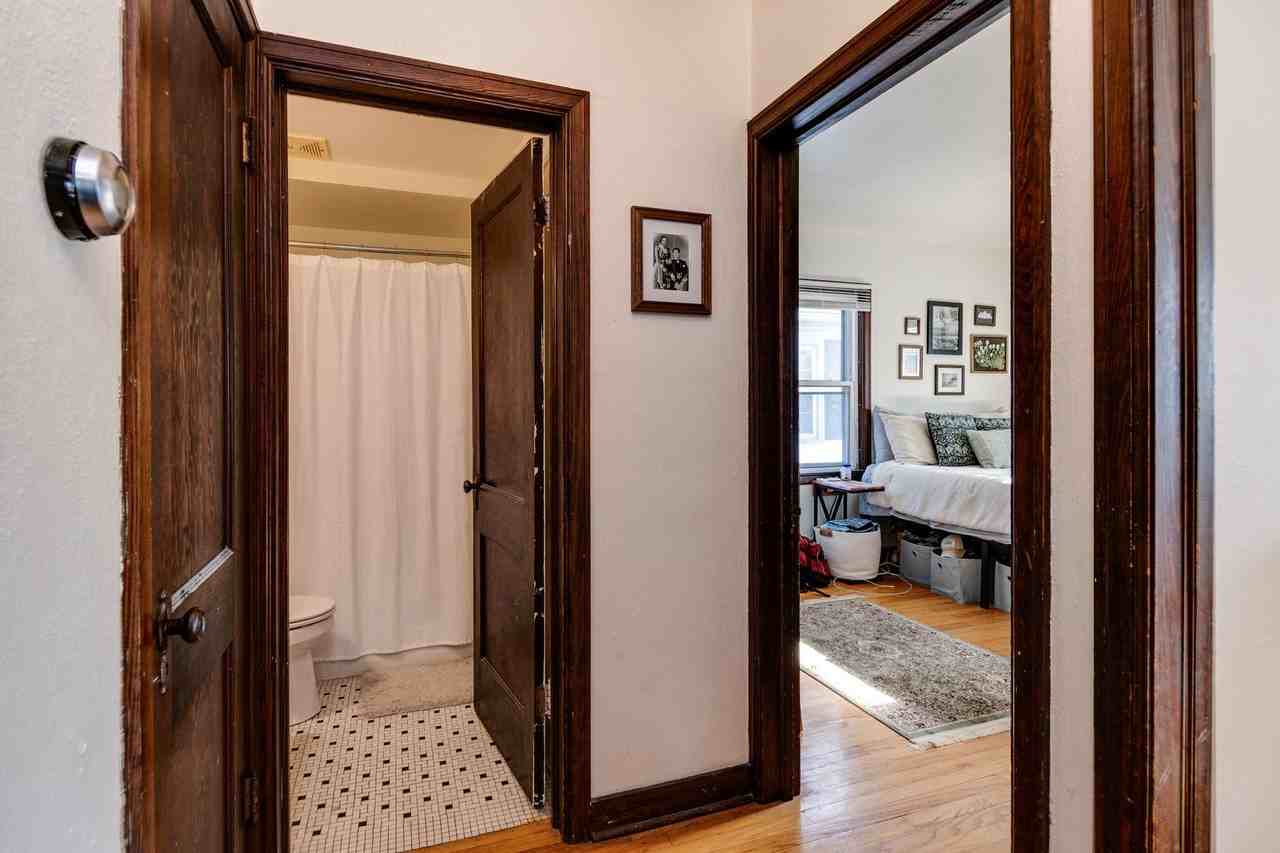 1906 Birge Terrace - Photo 3 of 16