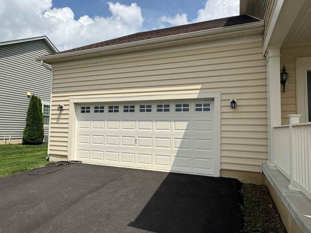 1074 E Davinci Dr - Photo 3 of 28